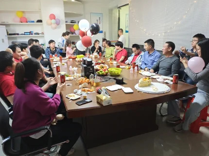 公司生日会